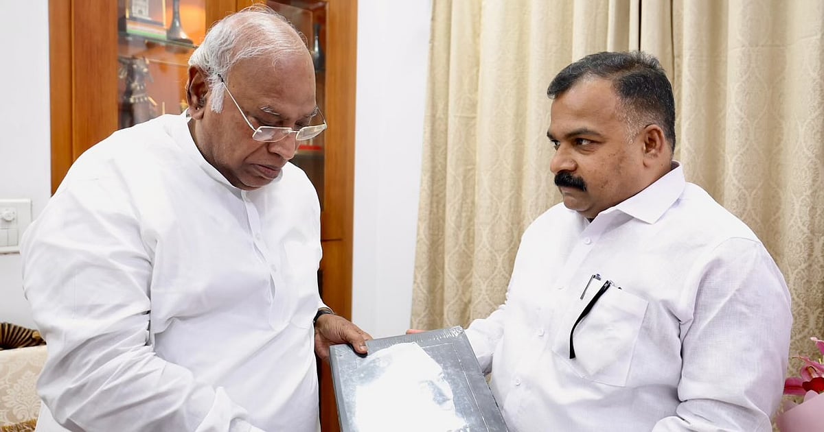 'It has been defiled' – the incident that happened to Kharge; Manickam Tagore announces satyagraha!