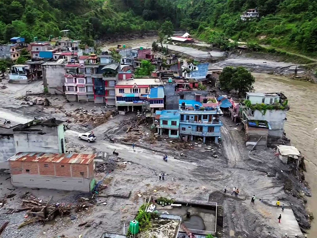 Nepal flood! 17,000 children need urgent mental health counseling - UNICEF!