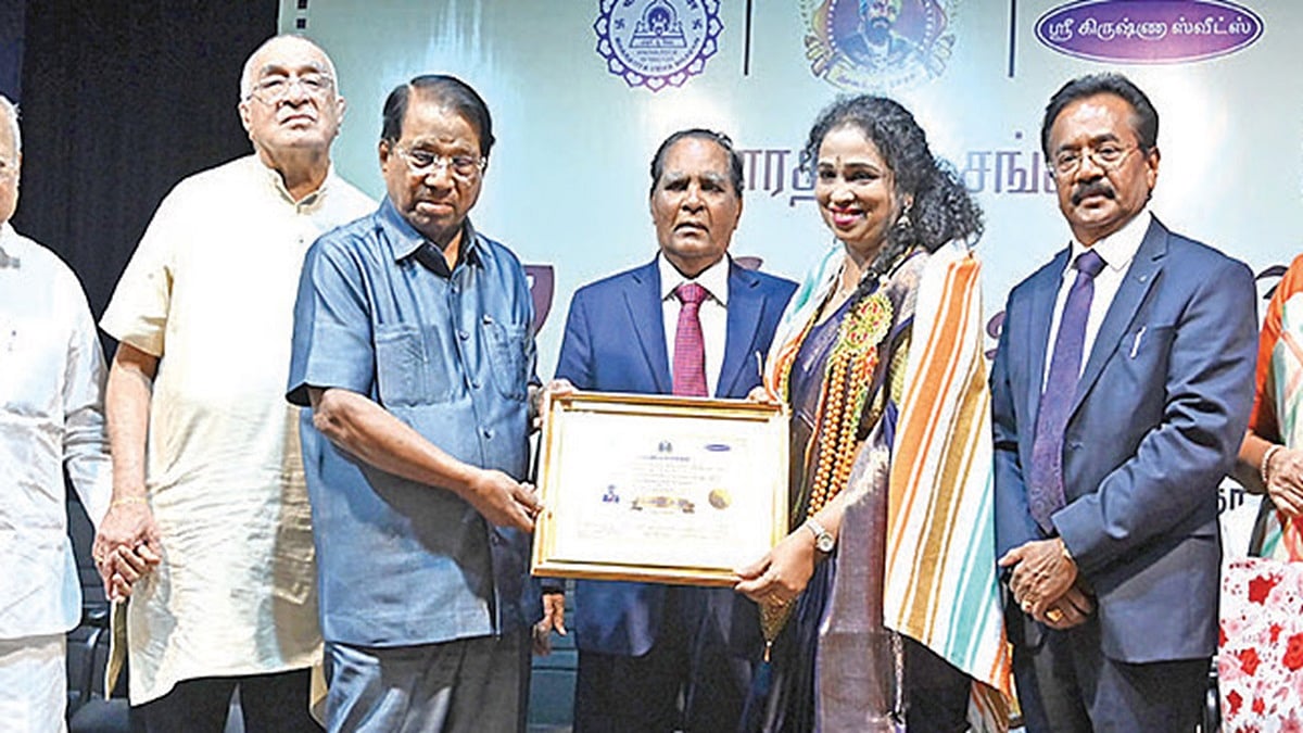 Poets and writers should be honored while they are still alive: VIT Chancellor G. Viswanathan’s appeal at the Bharathi festival