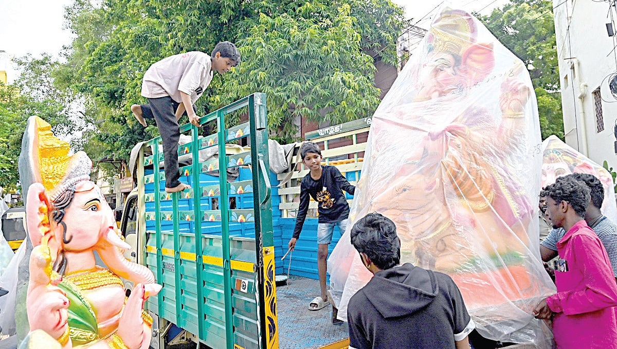 Ganesh Chaturthi celebrations were in full swing in Chennai and the suburban areas.