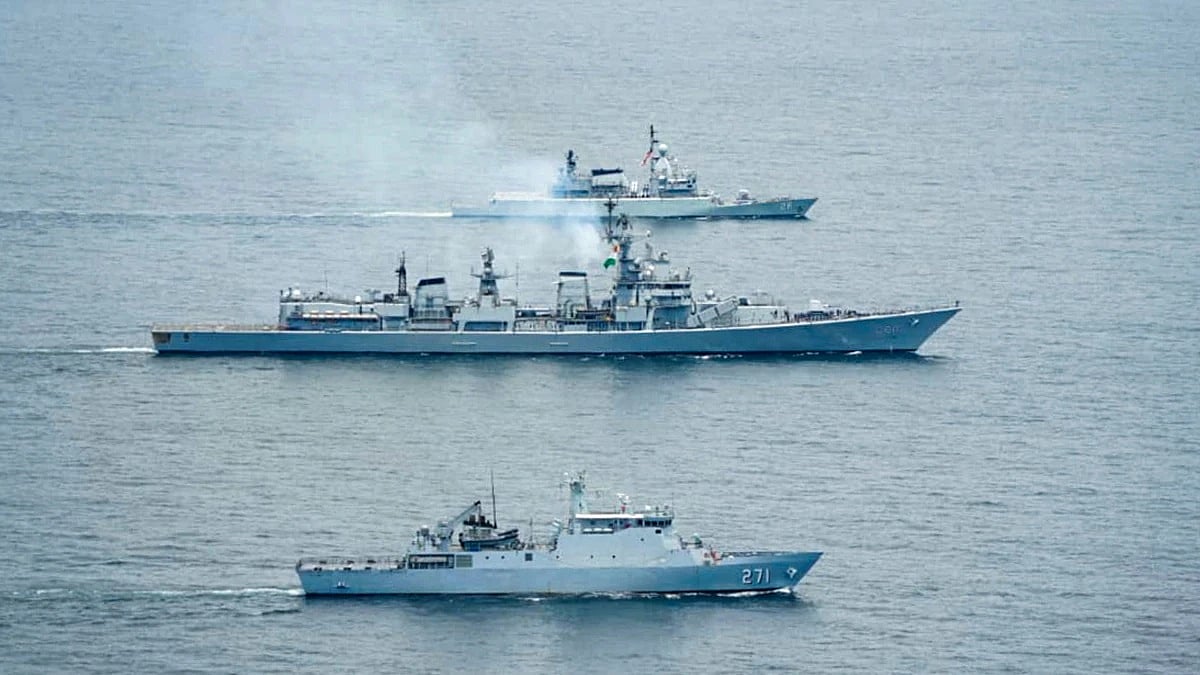 Pakistan ship collides with Indian Navy ship