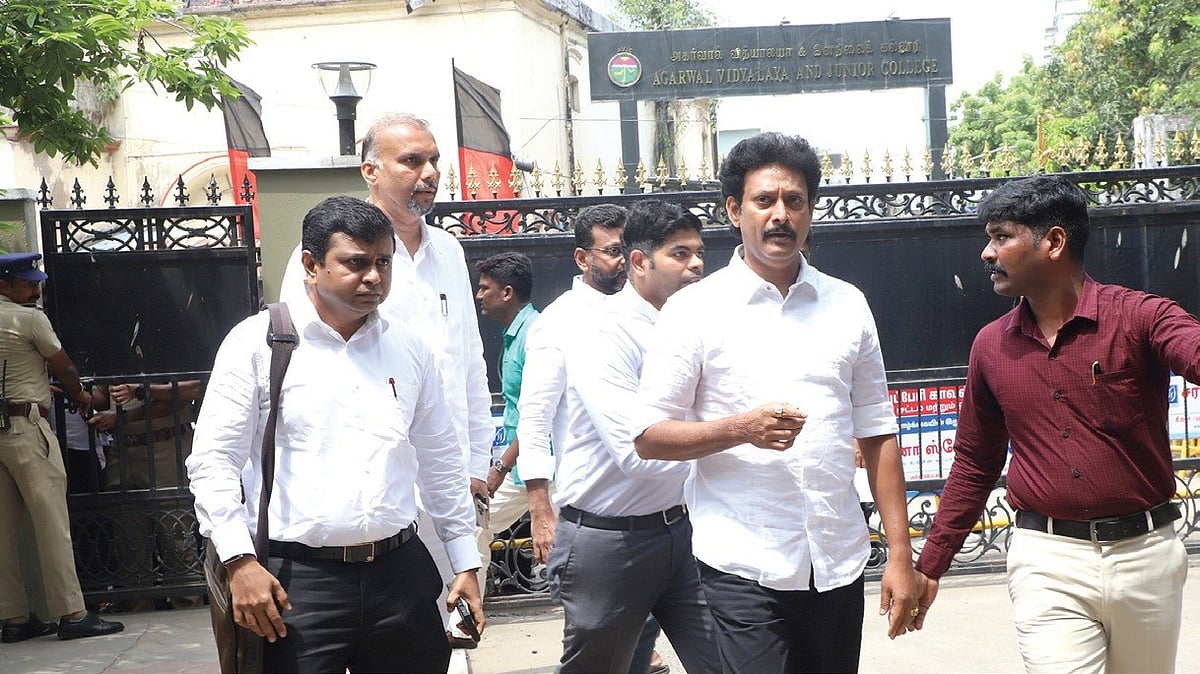 8-hour interrogation of Anbil Mahesh: Special team grills him at the Commissioner’s office