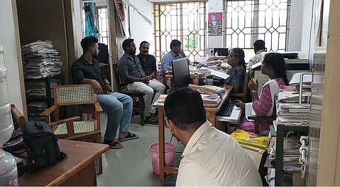 Unaccounted Rs. 8 lakh seized in local government offices! UPI transfers worth Rs. 1.50 crore discovered!
