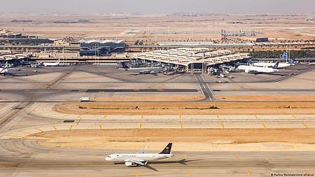 Houthi organization launches missile attack on Saudi airport! 13 people, including Indians, killed; more than 300 injured!