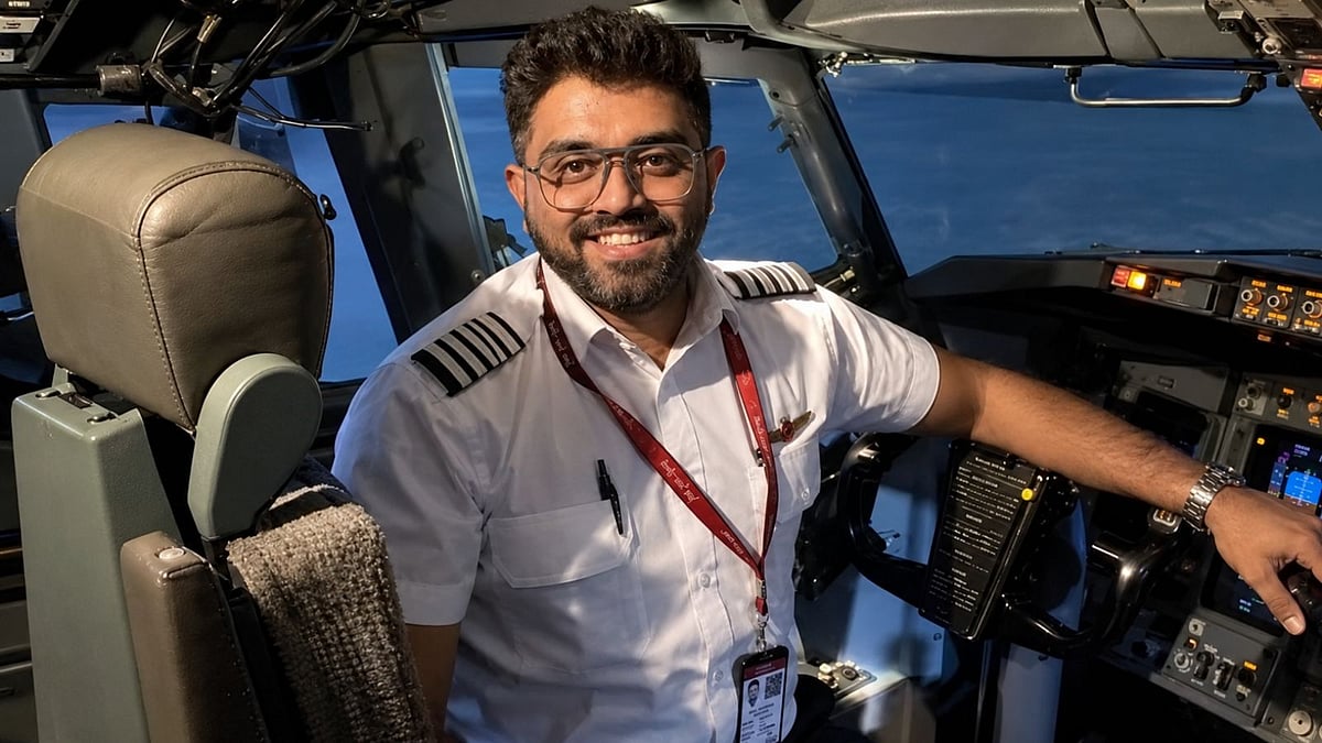 “I fought that I should not die like this” - Indian pilot Smith Machar recounts