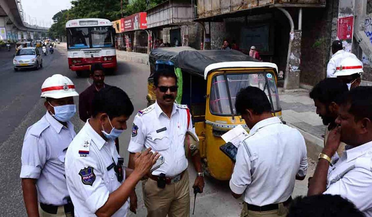Traffic violation fines pending in Telangana: Rs. 925 crore; government considering adding them to electricity bills