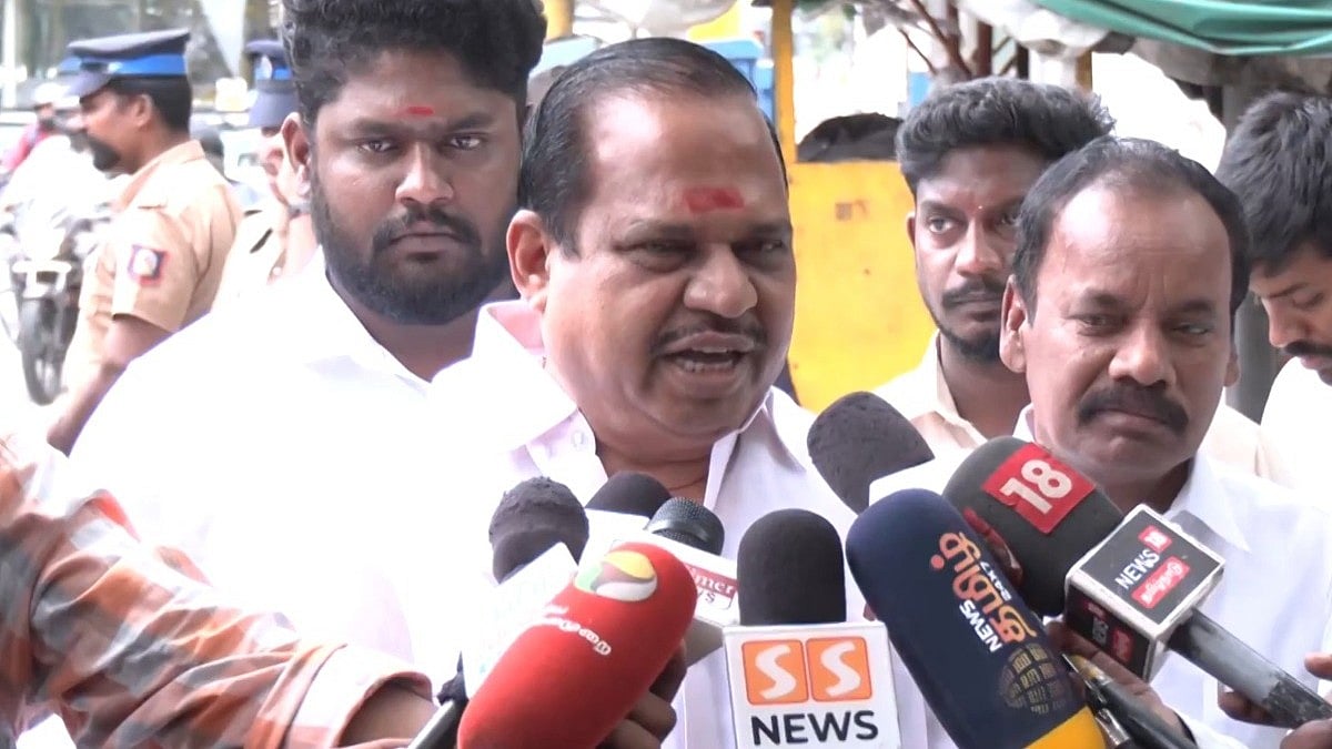 ‘Action needed against Sengottaiyan, who is involved in horse-trading’ - AIADMK petition to the Governor