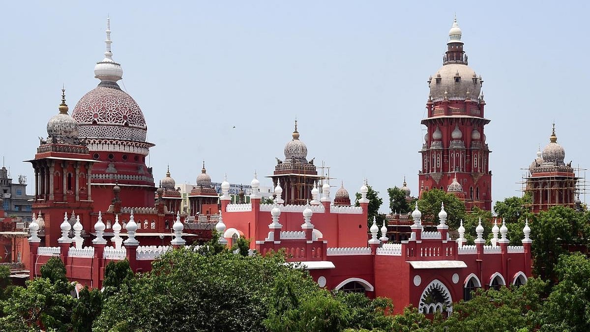 The High Court has ordered the Tamil Nadu government not to permit protests in a manner that defames judges.
