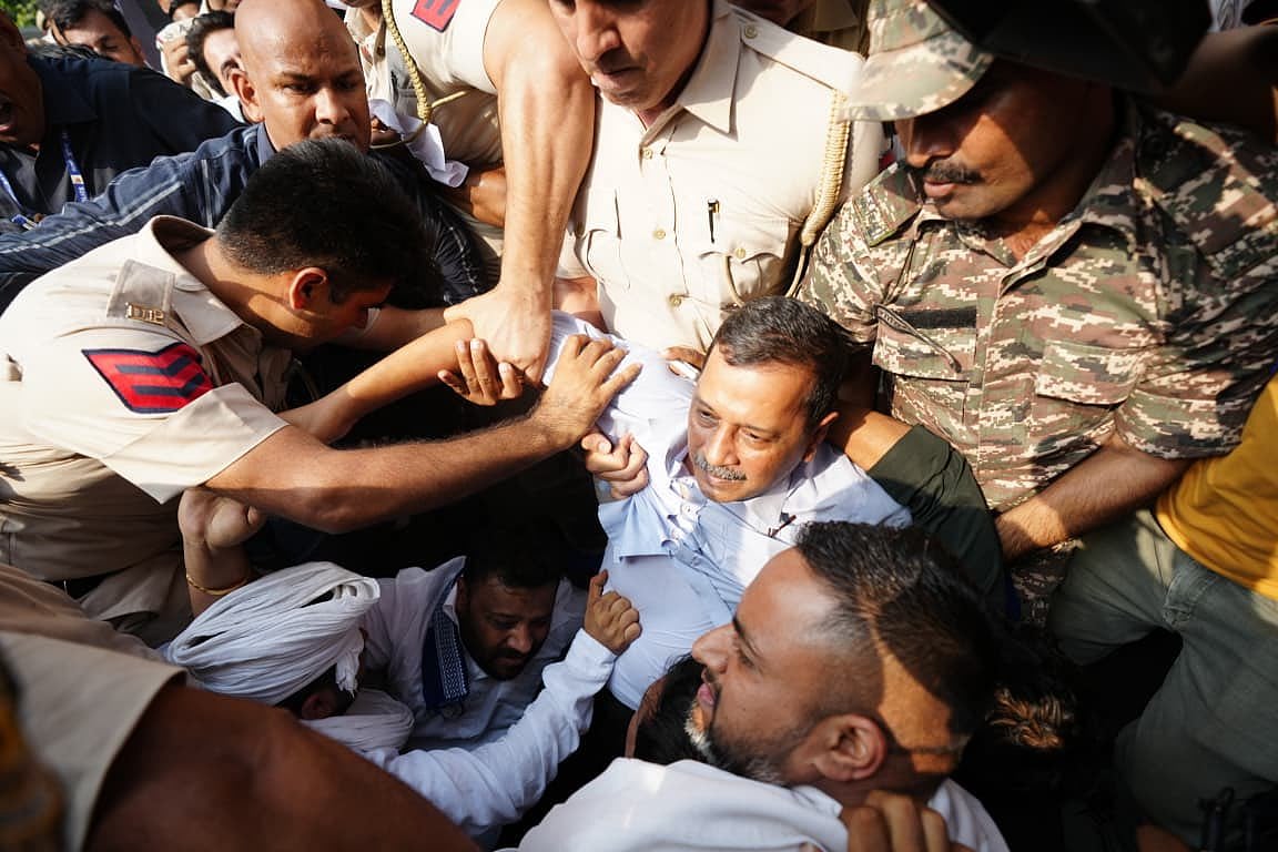CJP protest! Former Chief Ministers Kejriwal, Mamata, Vijayan arrested!